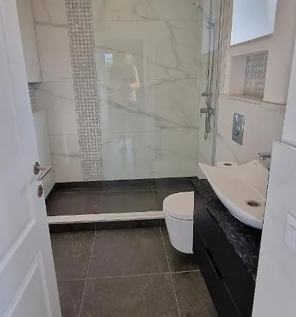 Apartment With View *